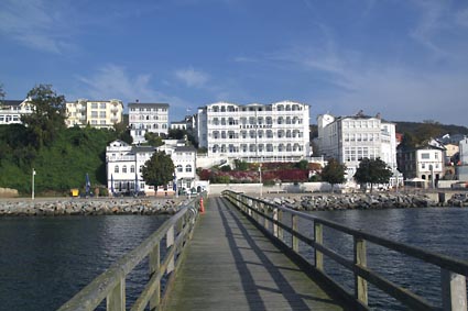 Sassnitz, Insel Rügen, Altstadt - Seebrücke und Fürstenhof