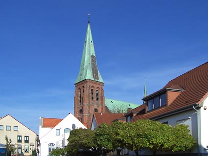 Marne Haeuser im Ort